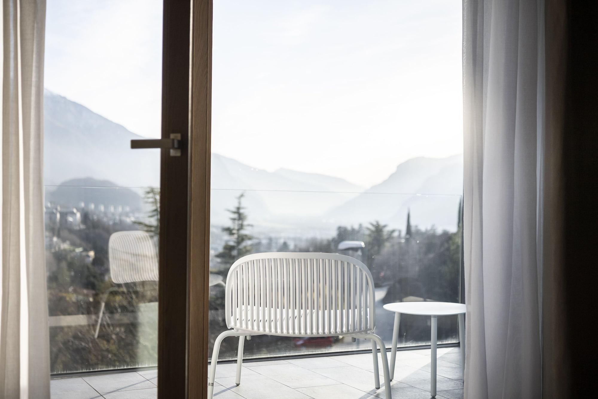 Be Place Adult Friendly Hotel Тренто Экстерьер фото