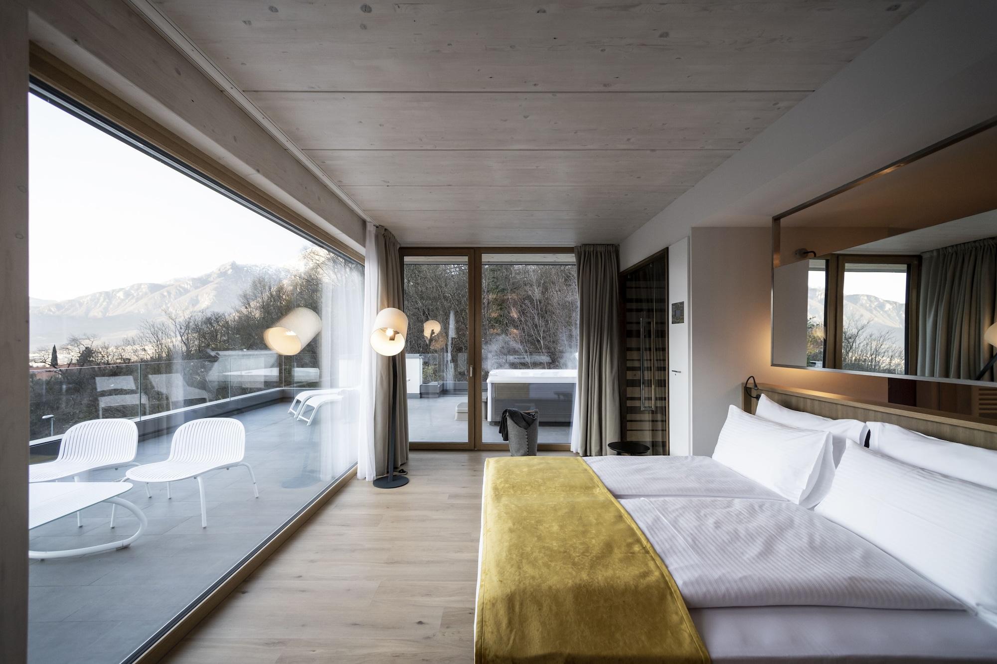 Be Place Adult Friendly Hotel Тренто Экстерьер фото