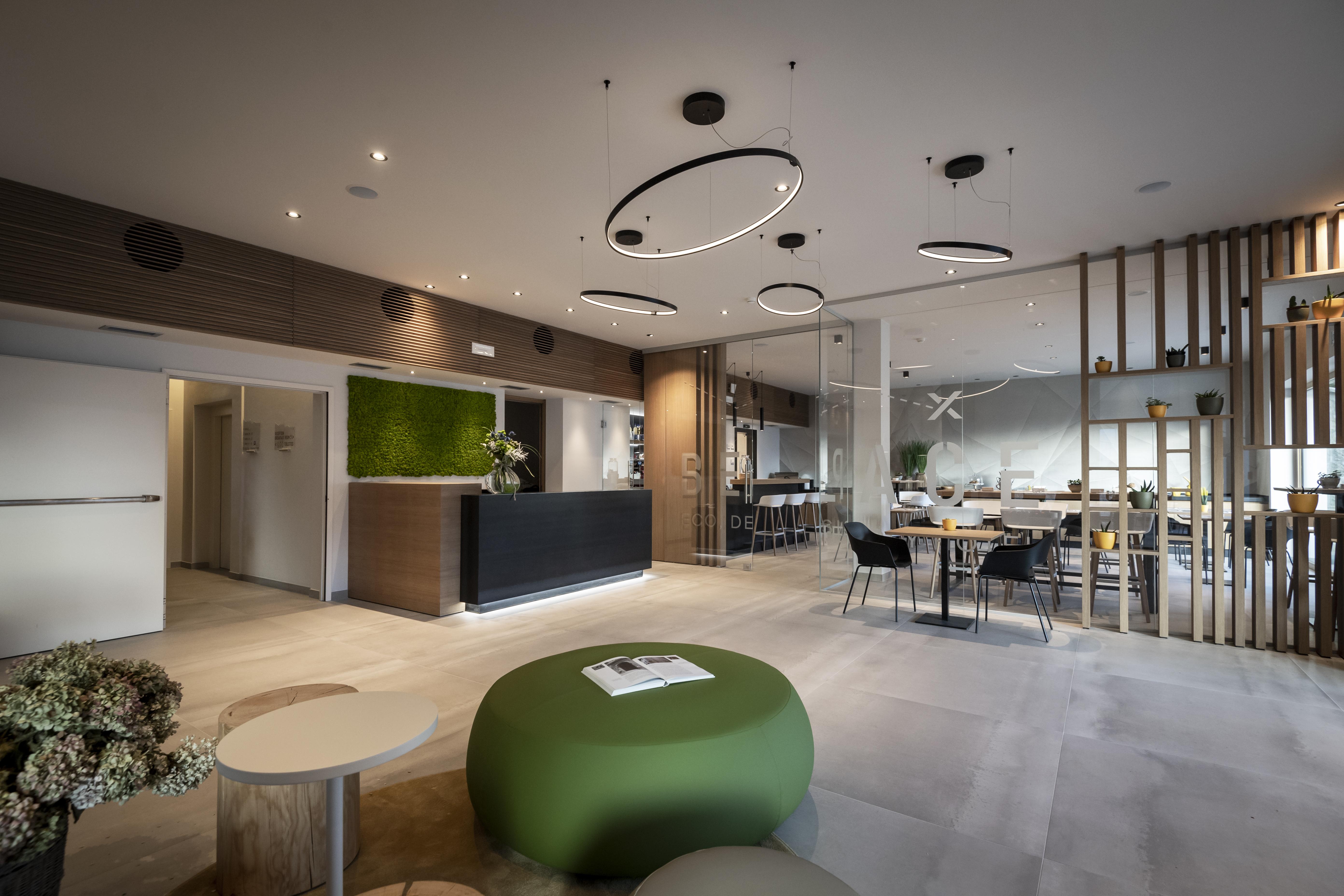 Be Place Adult Friendly Hotel Тренто Экстерьер фото