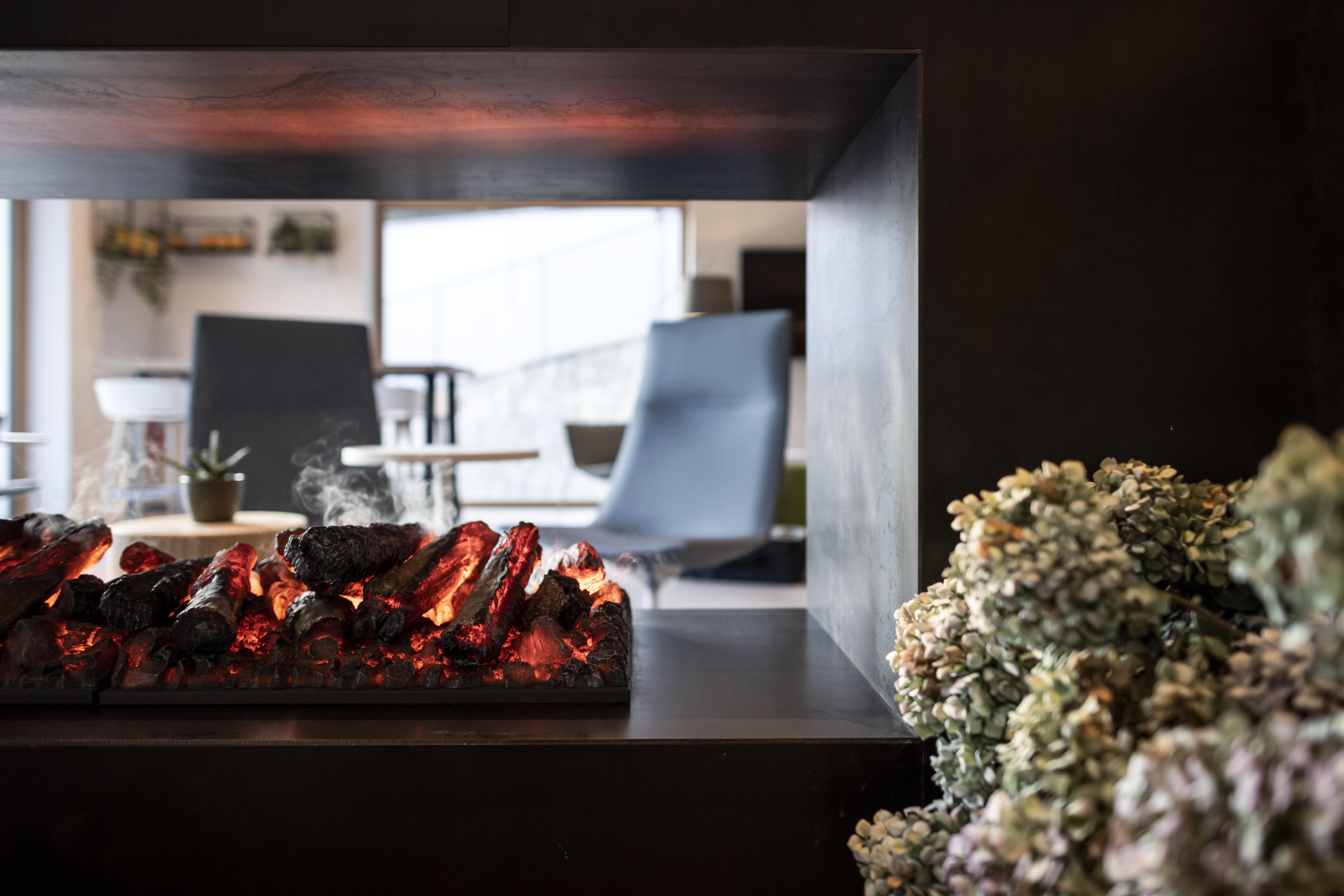 Be Place Adult Friendly Hotel Тренто Экстерьер фото